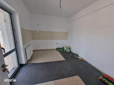 Casa parter,încălzire pardoseala,teren 300mp,pod cu placa beton