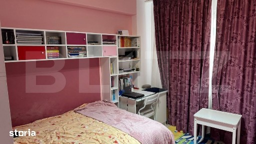 Apartament cu 3 camere, aer conditionat, etaj intermediar, lift, parca