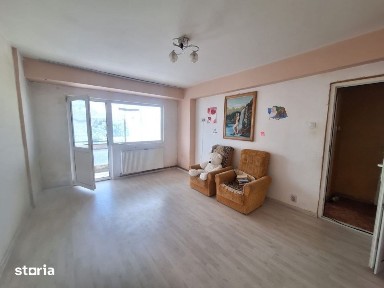 Apartament 3 camere, etaj 1, Costesti, Arges. 0% Comision