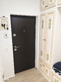 Garsoniera de vanzare
