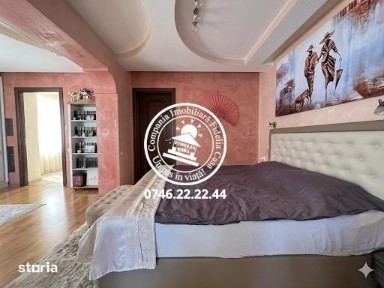 Apartament spectaculos, bloc tip vilă, Târgu Cucu