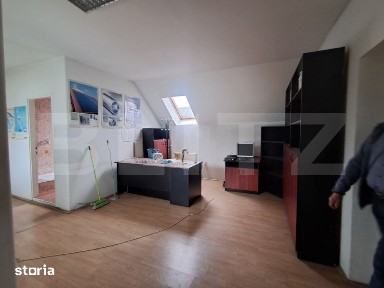 Proprietate de vanzare, 240 mp, teren 4500 mp, zona Depozite