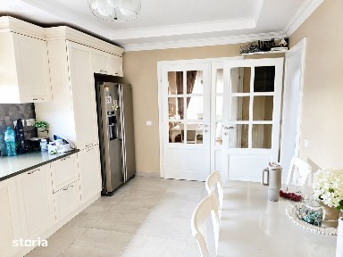 Casa premium de vânzare, strada Muntele Carmel - Sanmartin