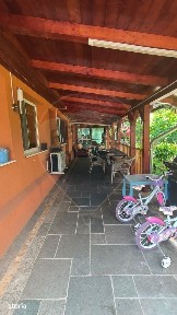 Casă 3 camere + teren 935 mp de vânzare - Zona General Galați