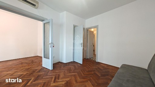 Vanzare apartament 3 camere, boxa, zona Stirbei Voda-Calea Plevnei-Cis