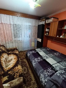 SPATIOS! Apartament 4 Camere, Decomandat, ETAJ 1, Obor