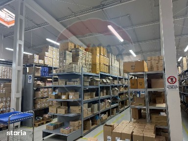 Spațiu comercial de 893mp de închiriat