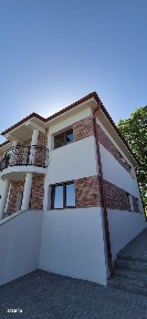 Casa individuală în Dezmir