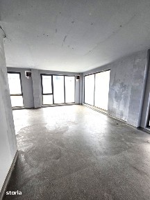 Spatiu comercial, 2 parcari, Intre Lacuri - Iulius Mall