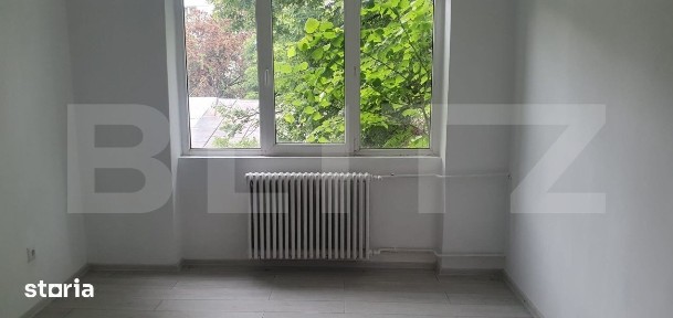 Apartament cu 3 camere, semidecomandat, renovat, nemobilat in Vatra Do