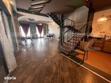 Afacere cu imobil de vanzare - spatiu comercial, apartamente si rest