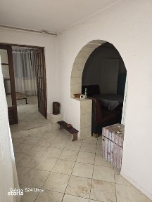 Particular Inchiriez casa 500e