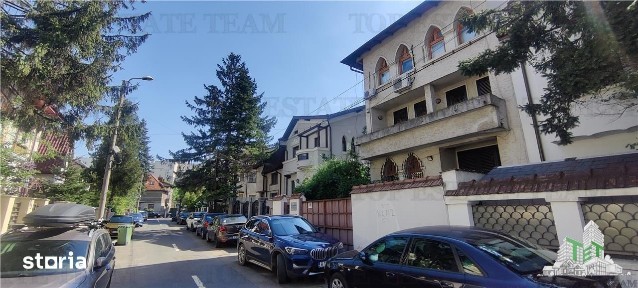 Vila individuala cu arhitectura deosebita | 310 mp utili | Doamna Ghic
