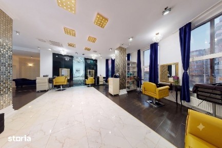 Spatiu comercial cu vitrina, 246 mp, complet renovat, zona Pietei Cipa