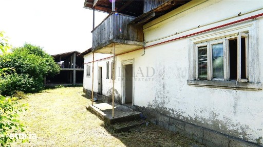 Casa si anexa pe teren 518 mp, ideal renovare sau proiect nou - Dragom