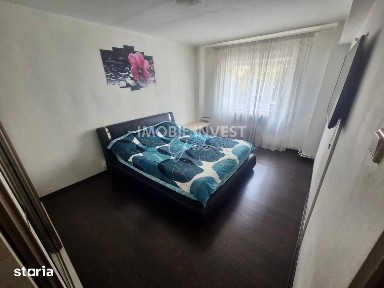 Apartament cu 2 camere, bucatarie separata, balcon, 52 mp