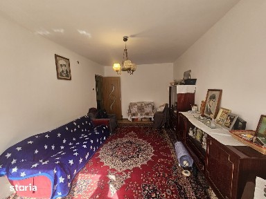 3 camere,2 băi-acces direct Piața Unirii