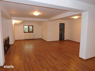 Casa,D+P+2 nivele,Aparatori Patriei,5 minute Metrou.