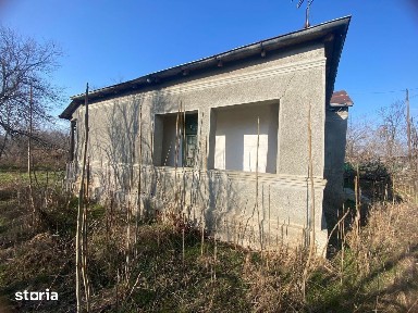Casă de vânzare, 4 camere, teren 6097 mp Cilibia