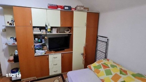Vand apartament cu 3 camere in Episcopia