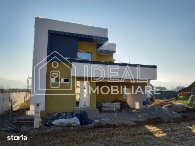 Casa Single cu 4 camere si 350 mp de curte, in Sura Mare