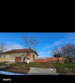 Casa mare cu teren mare în Comuna Buteni, satul Cuied