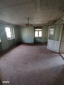 Casa mare cu teren mare în Pancota