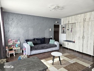 Apartament 2 camere, 42 mp, 2 balcoane, zona Stejarului