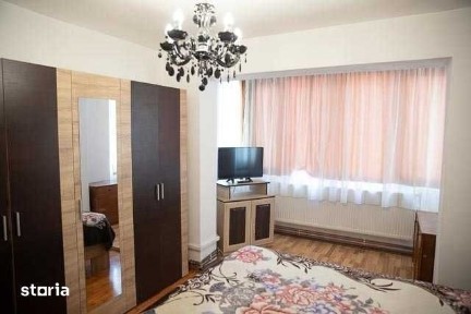 Apartament spațios si luminos cu 3 camere Zona Diamant