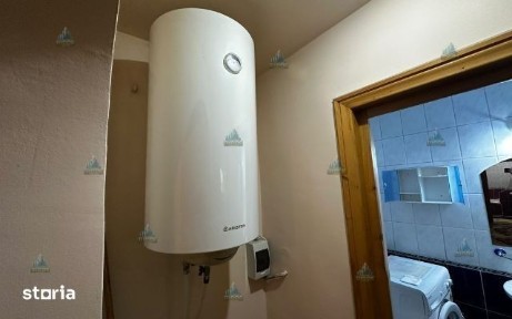 Apartament 4 camere de vânzare - Strada Daciei