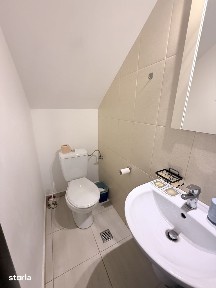 Casa P+1 cu curte proprie si 2 parcari, Pod izolat, Langa noua scoala