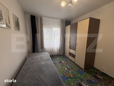 Apartament 3 camere, decomandat, zona Sigma
