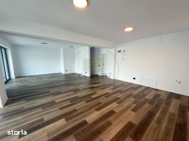 Spatiu comercial, 126 mp, Central, zona Piata Centrala