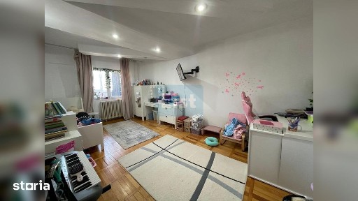 Apartament 4 camere decomandat, in Lunca, langa Profi
