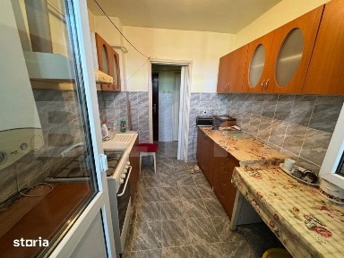 Apartament 2 camere, 46 mp, balcon 8 mp, boxa - Micro 4, Hunedoara