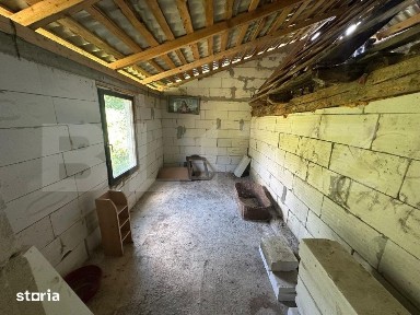 Casa batraneasca, renovabila cu teren 22 ari, 10k m de Bistrita