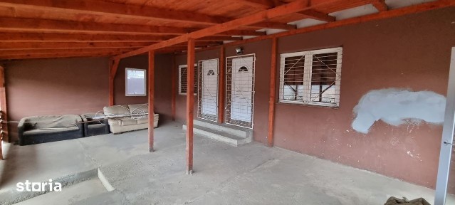 Casa din bca la Braesti