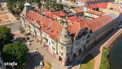 De vânzare apartament în clădire istorică * Ultracentral * Piața Gojdu