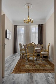 Str Covaci, centrul istoric, centrul vechi, Proprietar