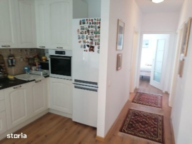 Vand apartament 3 camere Zorilor
