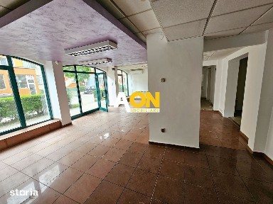 Spatiu comercial cu expunere stradala, 115 mp utili, str. V. Goldis