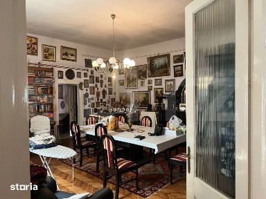 Casa, stil clasic, ultracentral - Teren 1344 mp