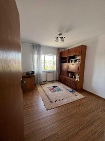 PF vand Apartament 3 camere in Bradet, 2 bai, garaj, panorama
