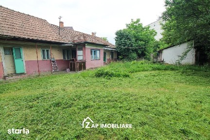 Unirii - Zona Darina - Casa 4 camere - Teren 691 mp cu deschidere 26 m