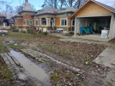 Casă Tărtășești Bâldana 6 camere 1000 de metri patrati,la 25 km de București