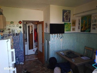 Apartament 2 camere de vanzare
