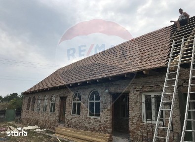 Proprietate deosebită în mijlocul naturii - 8.514 mp teren + șură