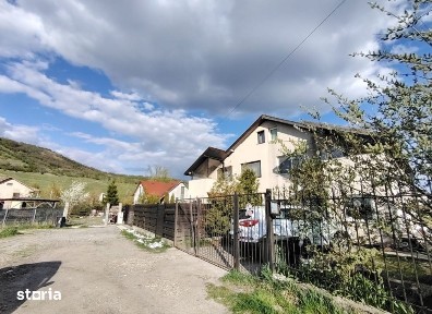Duplex mobilat complet, ideal pentru credit, zona linistita langa padu