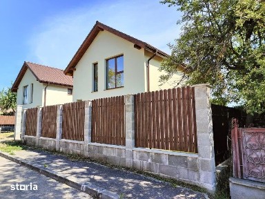 Duplex cu CF, Garaj, teren de 384 mp, Gilau