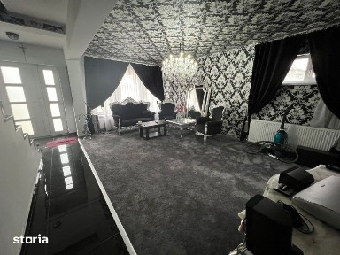 Triplex dispus pe 3 nivele, zona Teilor cu garaj subteran